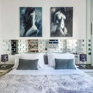  Appartement Amazing In The Heart Of Pta Venezia