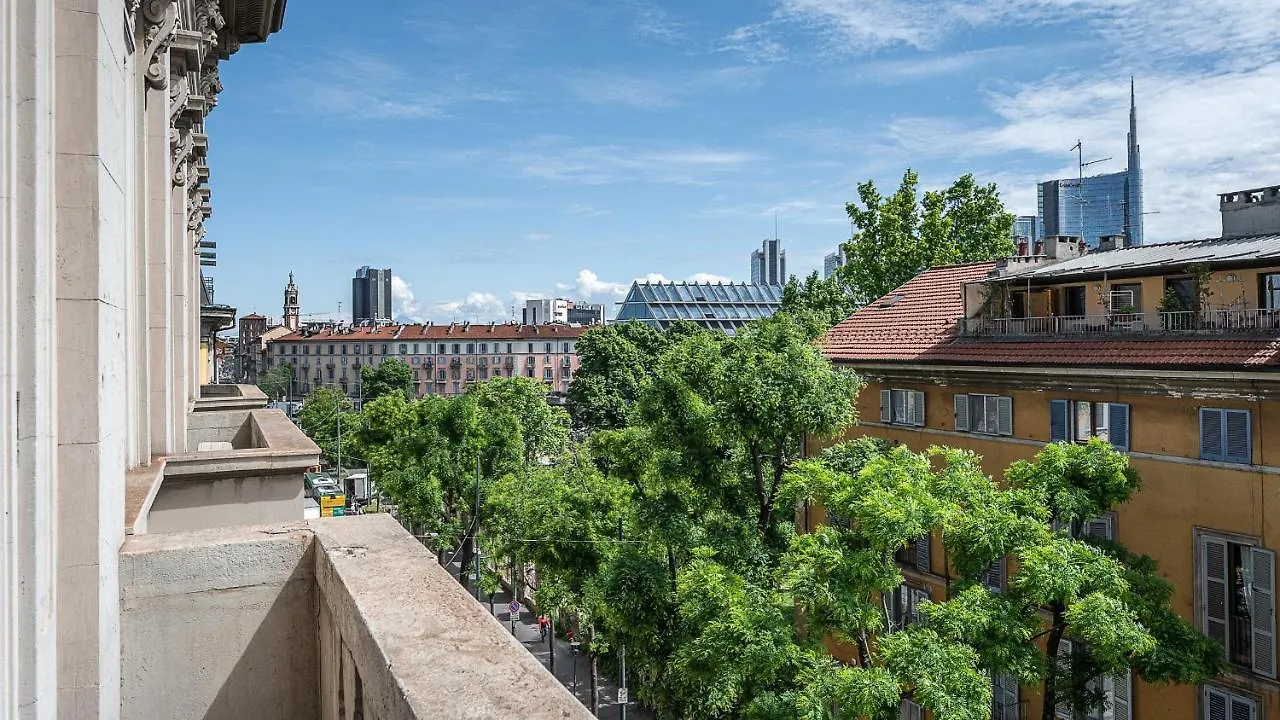 Italianway - Montello Apartment Milan Italy